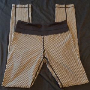 Lululemon skinny groove pants.